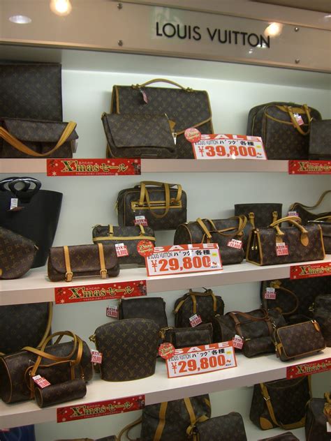 louis vuitton japan price.